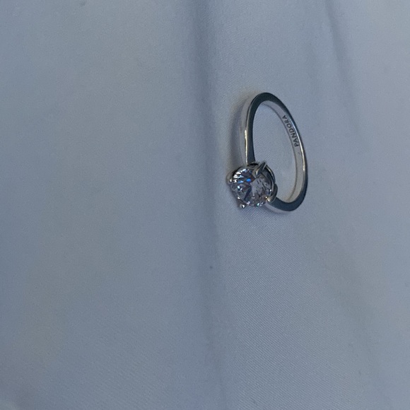 Pandora Ring Size 7 - Picture 2 of 2